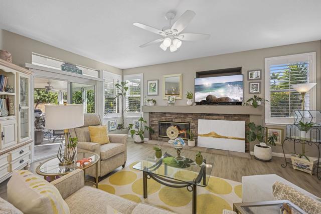 395 Pismo Bay Court, Oceanside CA: https://media.crmls.org/mediaz/63202aee-a223-4686-8700-5b9f9fba4099.jpg