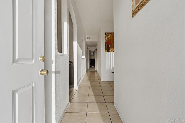 Detail Gallery Image 4 of 46 For 1139 Ocelot Ave, Chula Vista,  CA 91911 - 3 Beds | 2 Baths