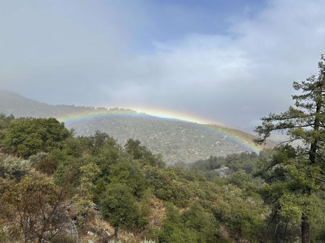 25770 E GRADE ROAD, Santa Ysabel CA: https://media.crmls.org/mediaz/63227420-dd6c-438a-bc53-dd8f01d6c39c.jpg