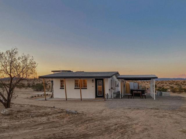 4200 Nevada Trail, 29 Palms, California 92277, 2 Bedrooms Bedrooms, ,1 BathroomBathrooms,Single Family Residence,For Sale,Nevada,219114523DA