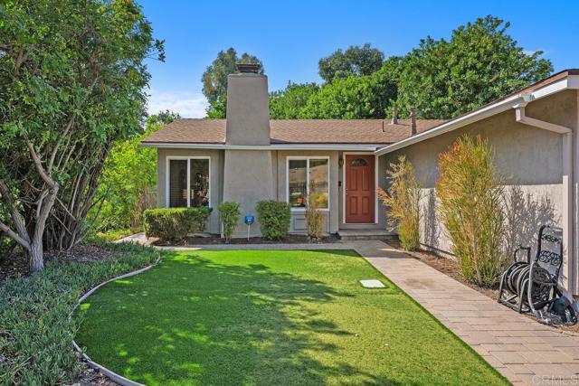 Detail Gallery Image 2 of 38 For 12940 Calle De Las Rosas, San Diego,  CA 92129 - 4 Beds | 2 Baths
