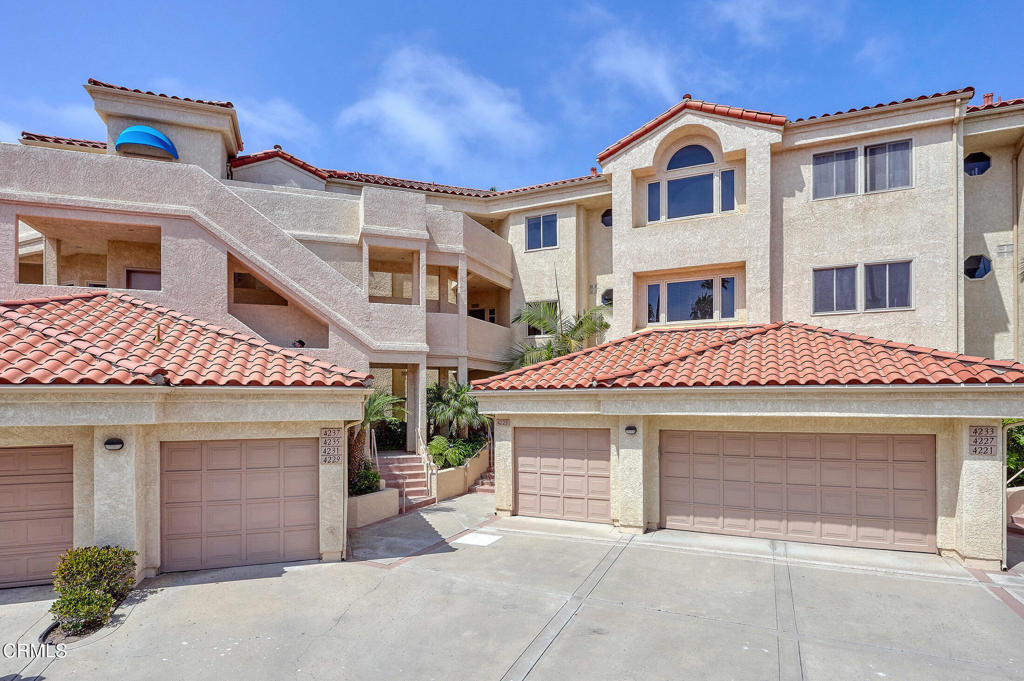 4229 Harbour Island Lane