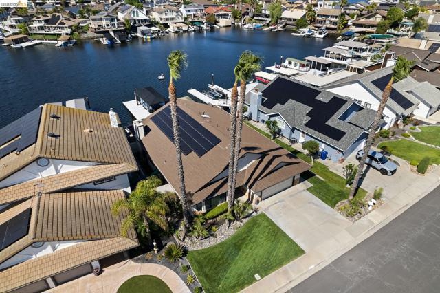 Image 31 of 39 For 5621 Starboard Dr