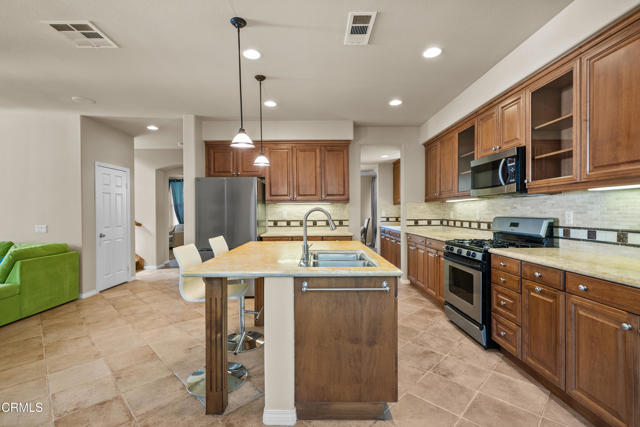 Detail Gallery Image 14 of 54 For 510 Sanddollar Ln, Port Hueneme,  CA 93041 - 3 Beds | 3/1 Baths