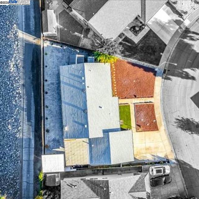 3184 Waugh Place, Fremont CA: https://media.crmls.org/mediaz/6325596c-7714-44f7-b0fb-216a0bc5faa5.jpg