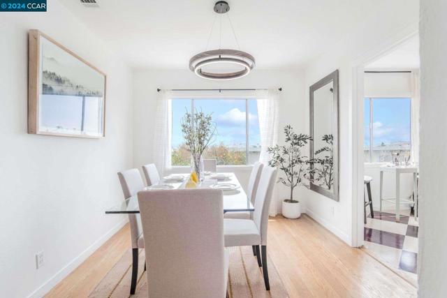 Image 6 of 41 For 2815 San Luis St