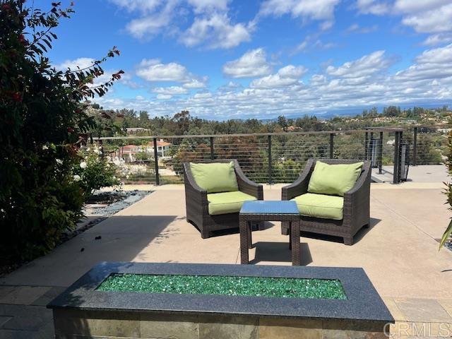 13495 Del Poniente Road, Poway CA: https://media.crmls.org/mediaz/63285b72-9b5b-497c-b031-d03400375b64.jpg