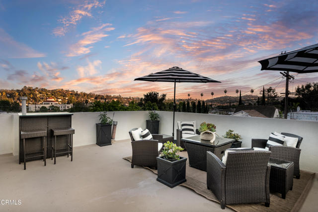 Detail Gallery Image 13 of 36 For 2354 Laverna Ave, Los Angeles,  CA 90041 - 4 Beds | 3/1 Baths