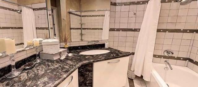 119 Del Norte Vista Way, Folsom CA: https://media.crmls.org/mediaz/632881fd-0692-4292-9141-30c3d1399a27.jpg