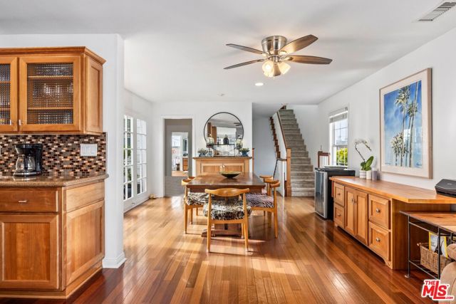 459 35th Street, Manhattan Beach, California 90266, 5 Bedrooms Bedrooms, ,3 BathroomsBathrooms,Residential,Sold,35th,25586389