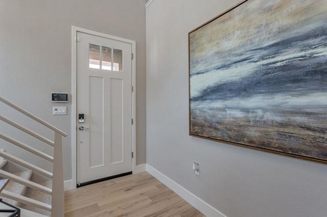 1153 Coyote Peak Way, Hollister CA: https://media.crmls.org/mediaz/632ceced-0d64-4234-864a-e1dbf1f026a3.jpg