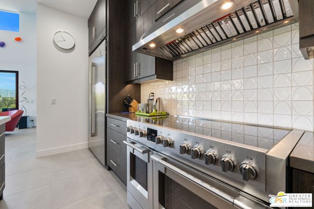 4321 Lumina Way, Palm Springs CA: https://media.crmls.org/mediaz/632da3d1-a0a2-4d33-aee3-71c3d1e6be33.jpg