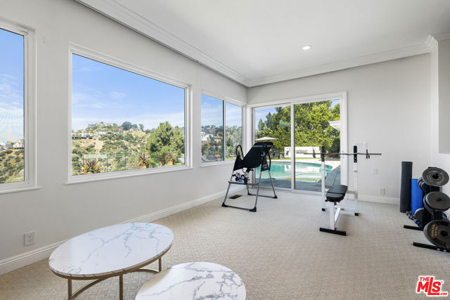 7834 Electra Drive, Los Angeles CA: https://media.crmls.org/mediaz/632da938-0eb0-4282-a769-5f0990f966d2.jpg