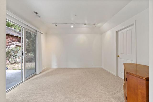 33 Edgewood Way, Santa Cruz CA: https://media.crmls.org/mediaz/632e31ec-2997-481f-bc14-e0817ffbe28c.jpg
