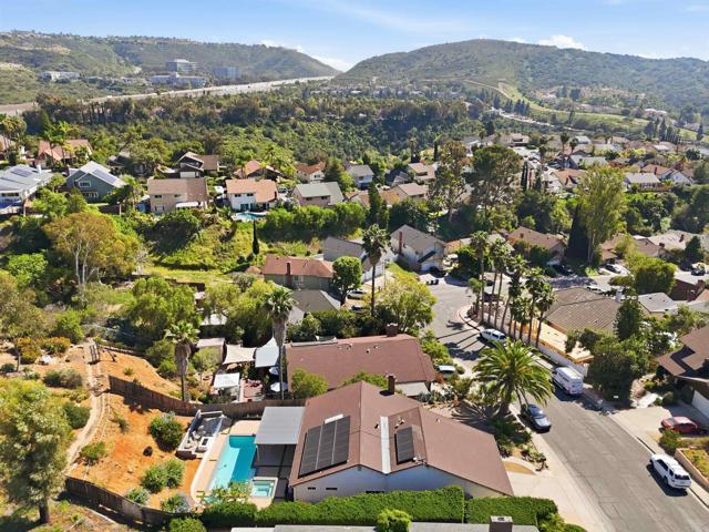 Detail Gallery Image 13 of 50 For 12627 Benavente Way, San Diego,  CA 92129 - 3 Beds | 2 Baths