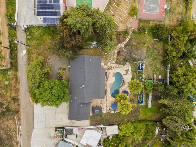 1780 Jaime Lynn Ln., El Cajon CA: https://media.crmls.org/mediaz/632f7dba-2bfe-43b2-b4df-6410f1b59157.jpg