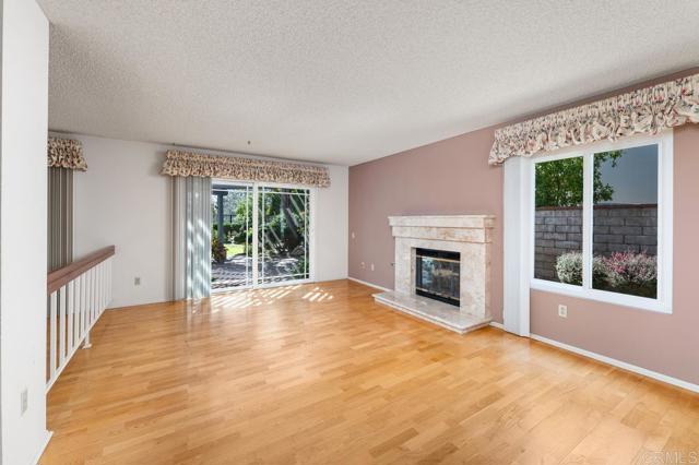 Detail Gallery Image 10 of 37 For 3711 Overpark Rd, San Diego,  CA 92130 - 4 Beds | 2/1 Baths