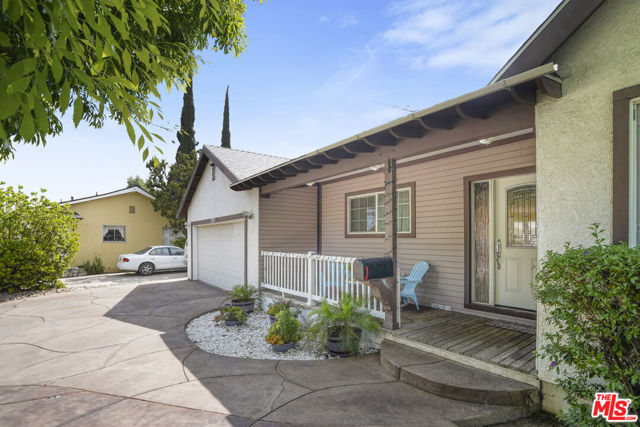 7017 Vicky Avenue, West Hills CA: https://media.crmls.org/mediaz/63312df9-7a03-4eb6-9fd4-c0c97f525918.jpg