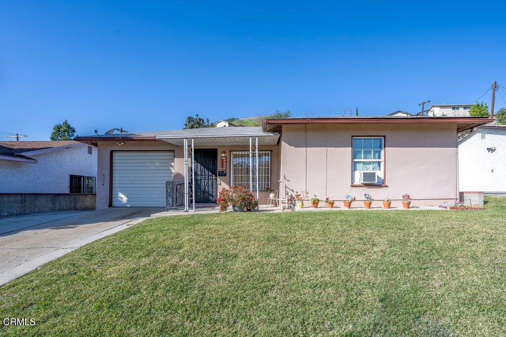 2417 Richelieu Avenue