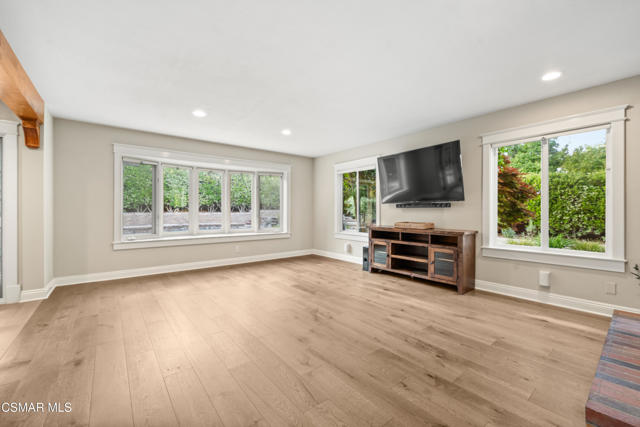 2008 Goldenrod Court, Westlake Village CA: https://media.crmls.org/mediaz/6331c29b-04e7-4e16-a7aa-f3611ca9253d.jpg