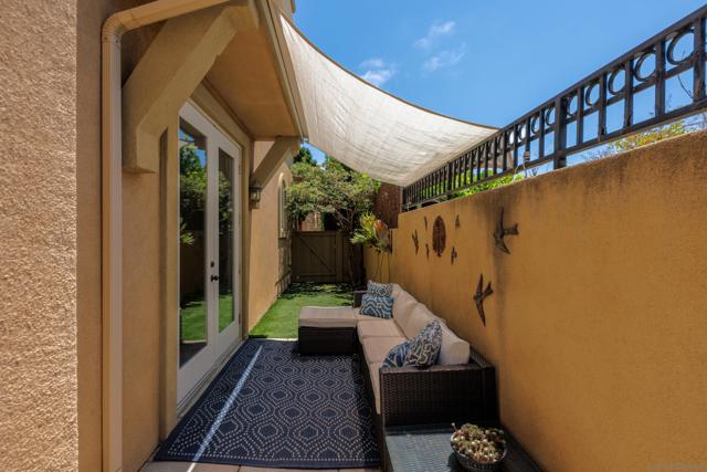 301 N Rios, Solana Beach CA: https://media.crmls.org/mediaz/6331efc8-8437-429e-b544-11cbf28614db.jpg
