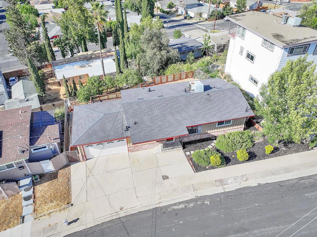 417 Lynn Avenue