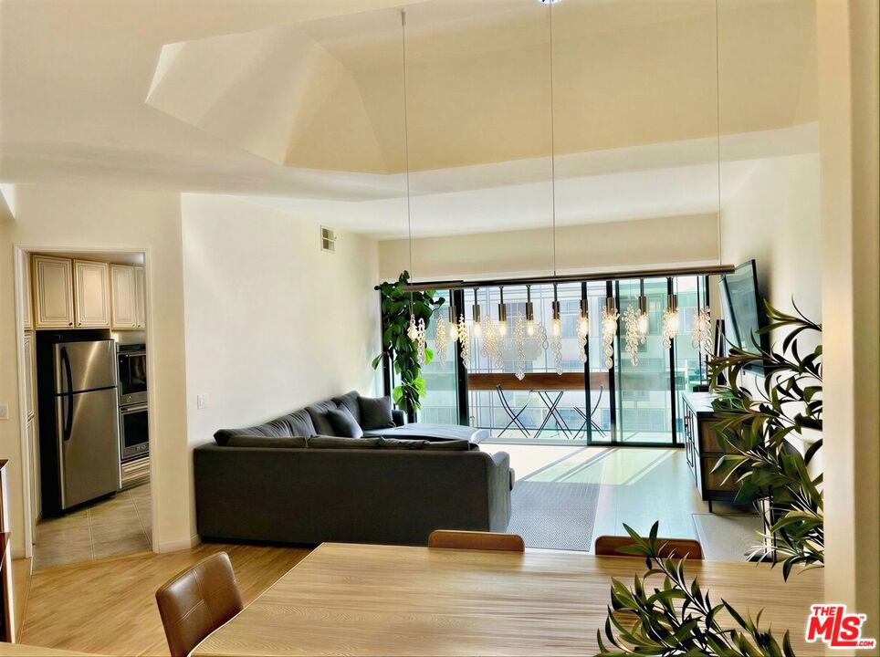 750 S Bundy Drive #203