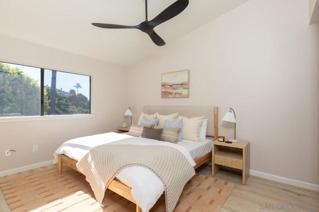 3618 Milford Place, Carlsbad CA: https://media.crmls.org/mediaz/633615e6-685f-420f-9e3e-bf88d5c8de57.jpg