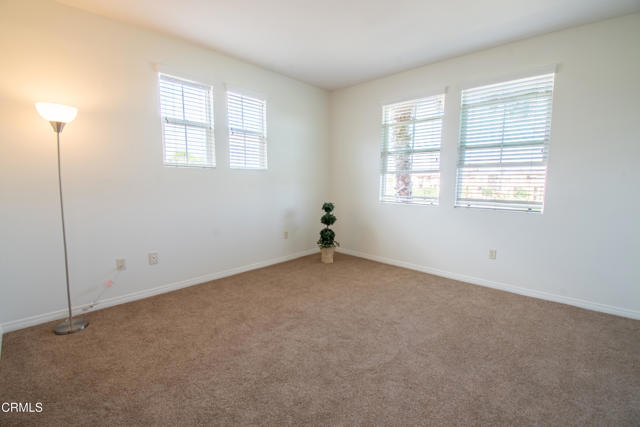 209 Riverdale Court, Camarillo CA: https://media.crmls.org/mediaz/6337184f-ac0c-4c8c-99bc-eac960197812.jpg