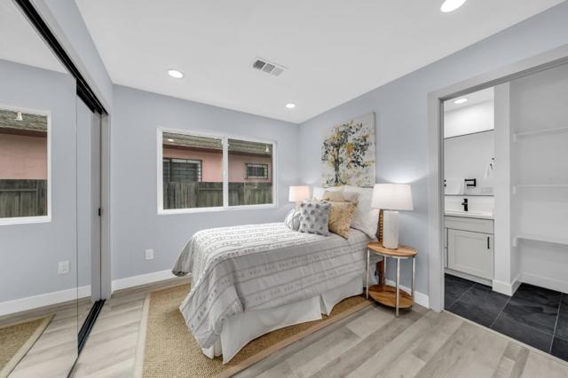 Image 21 of 58 For 721 Clyde Avenue