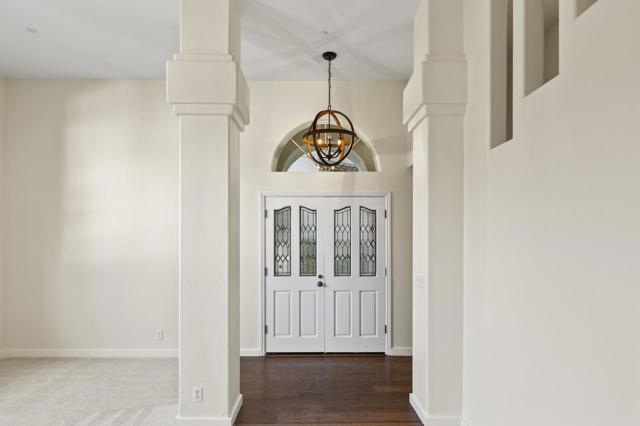 300 Carrera Circle, Aptos CA: https://media.crmls.org/mediaz/63382cab-55fb-457a-a945-5d664dd1cd79.jpg