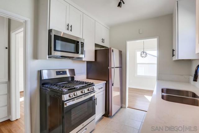 560 59th ST., San Diego, California 92114, 2 Bedrooms Bedrooms, ,1 BathroomBathrooms,Single Family Residence,For Sale,59th ST.,250016765SD