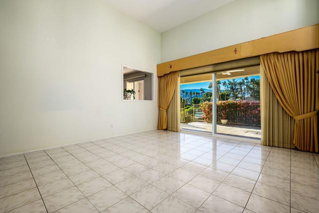 153 Lake Shore Drive, Rancho Mirage CA: https://media.crmls.org/mediaz/633b8429-9ea4-41cc-b7f8-b6971fbf3ce9.jpg