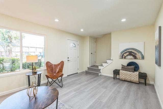 4221 Solar Circle, Union City CA: https://media.crmls.org/mediaz/633c17d8-1cb5-4dea-9118-09bc5061481b.jpg