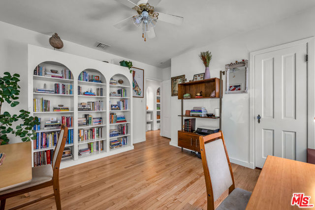 MLS #25597425 image #18