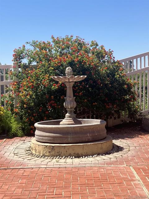 32991 Adelante St, Temecula CA: https://media.crmls.org/mediaz/633c7865-f84f-419f-9fc0-04548f52dc69.jpg
