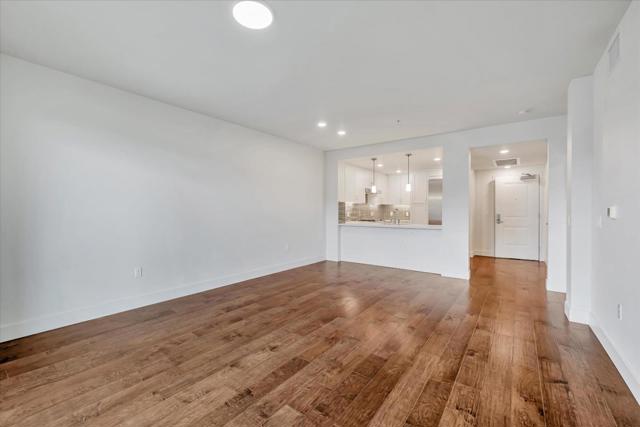 657 Walnut Street, San Carlos CA: https://media.crmls.org/mediaz/633cf6fa-182b-4b90-8a19-42443b54e535.jpg