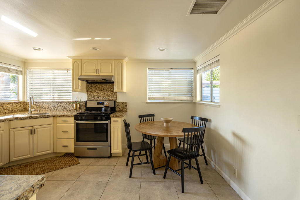 MLS #219138227PS image #9