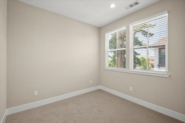 224 Carroll Street, Sunnyvale CA: https://media.crmls.org/mediaz/633ebdd0-aaf9-4faa-a3fc-9c575e16cac2.jpg