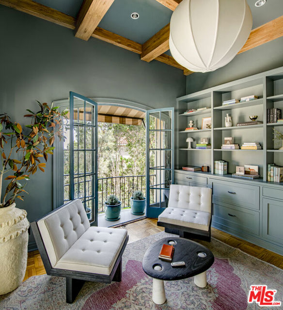 2250 N Berendo Street, Los Angeles CA: https://media.crmls.org/mediaz/633f9b0f-e826-40f0-86e0-abecafa8f171.jpg