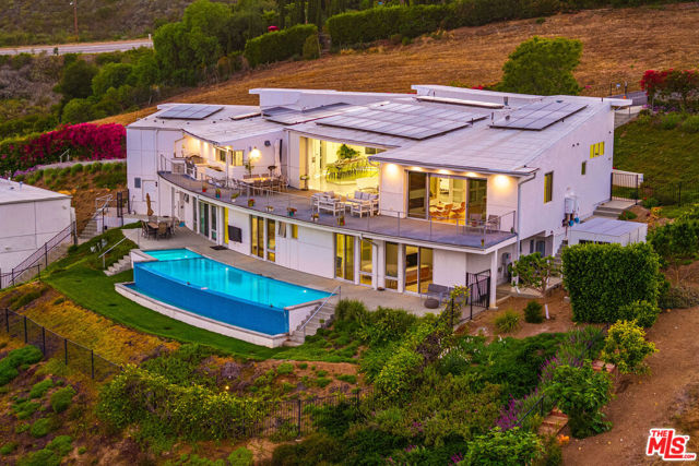 Drew Fenton | 28405 Via Acero Street Malibu CA | MLS: 7236869