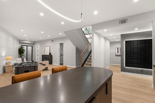 90 Crescent Drive, Palo Alto CA: https://media.crmls.org/mediaz/63407ac8-3ff3-4f0e-847b-0b291acc2266.jpg
