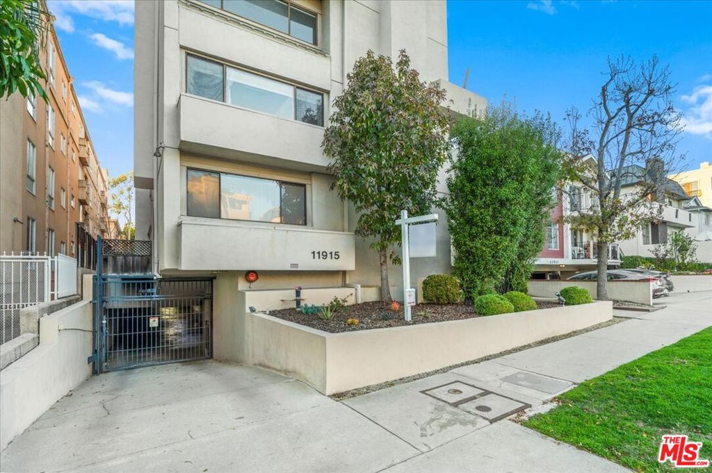 11915 Gorham Avenue #9