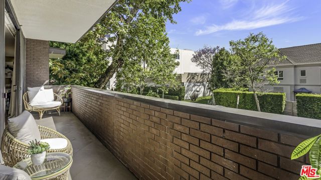 135 South MCCARTY Drive, 102 photo 6