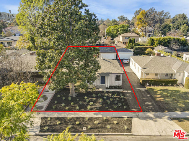 4529 Morse Avenue photo 2