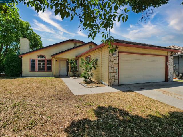 4300 Cannington Lane, Salida CA: https://media.crmls.org/mediaz/6345588f-3cb1-4c1c-bd67-9d1fa30a7f93.jpg