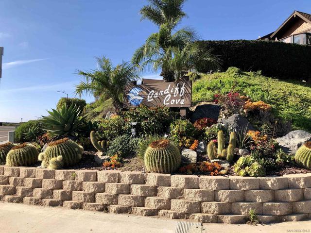 2422 Caminito Ocean Cv, Cardiff by the Sea CA: https://media.crmls.org/mediaz/6345a282-1c43-4542-bd15-61416611f276.jpg