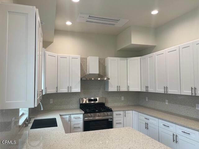 10307 Floralita Avenue, Sunland CA: https://media.crmls.org/mediaz/63474a76-2f7e-4a96-8ac4-3dd475884c5b.jpg