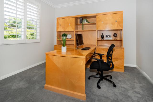 7866 Calle Oliva, Carlsbad CA: https://media.crmls.org/mediaz/63488096-643f-4022-87d0-2ceb065a6ff5.jpg
