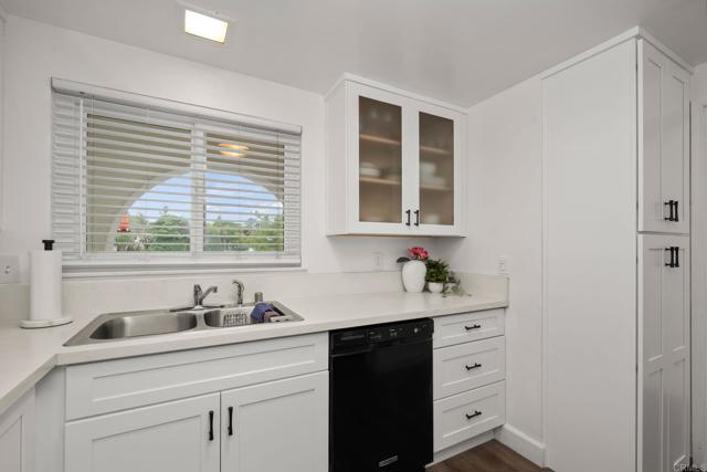 Detail Gallery Image 12 of 34 For 1631 Sonata Ln, San Marcos,  CA 92078 - 1 Beds | 1 Baths